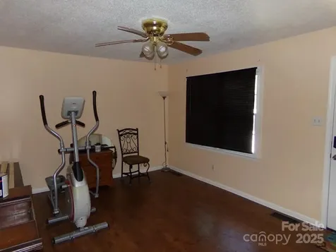 556 Roundtree Circle Chester SC 29706