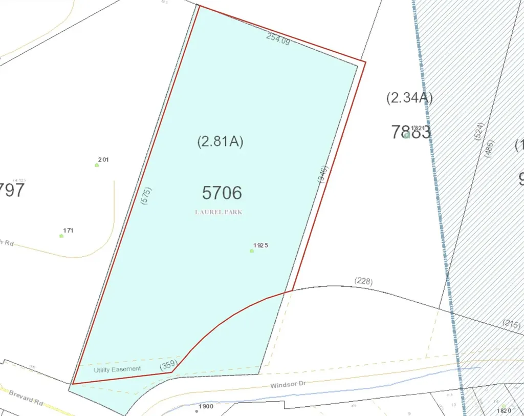 1925-A Windsor Drive Laurel Park NC 28739