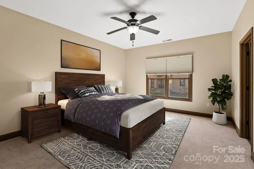 4 Pacifico Drive Asheville NC 28806