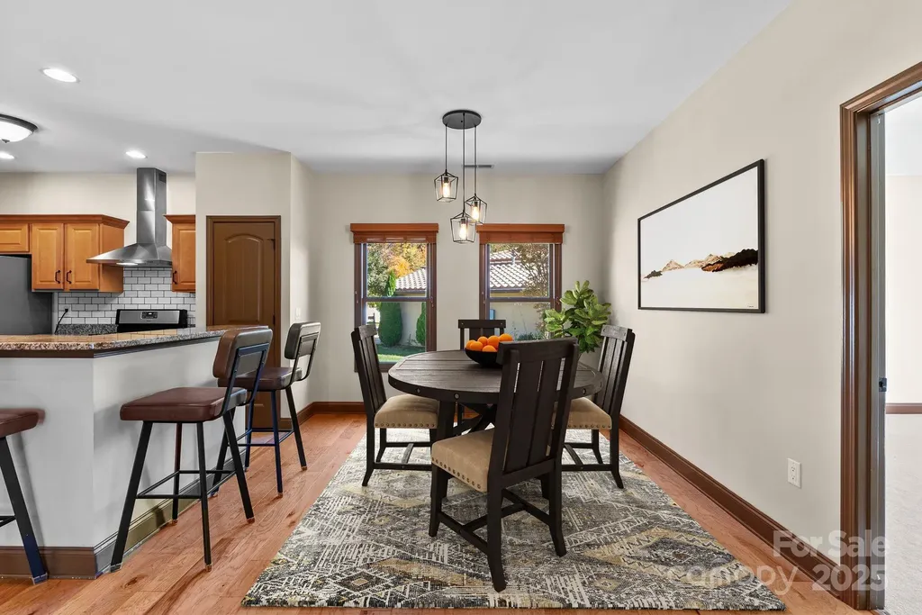 4 Pacifico Drive Asheville NC 28806