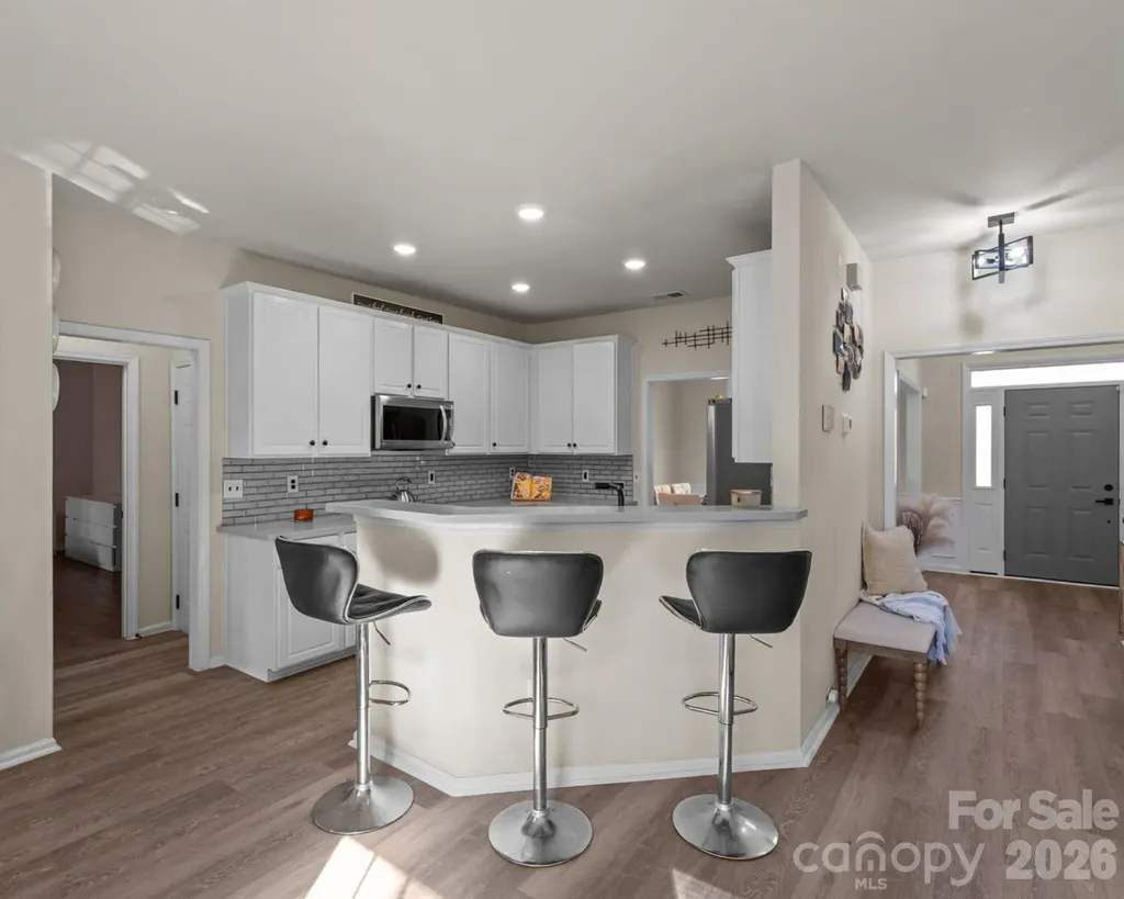 7708 Harrington Woods Road Charlotte NC 28269