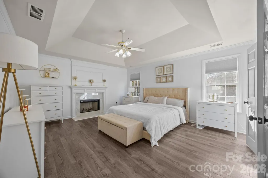 7708 Harrington Woods Road Charlotte NC 28269
