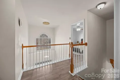 7708 Harrington Woods Road Charlotte NC 28269
