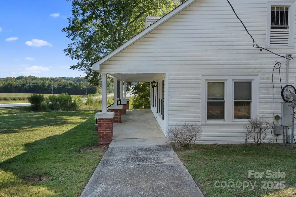 4601 Mooresville Road Kannapolis NC 28081