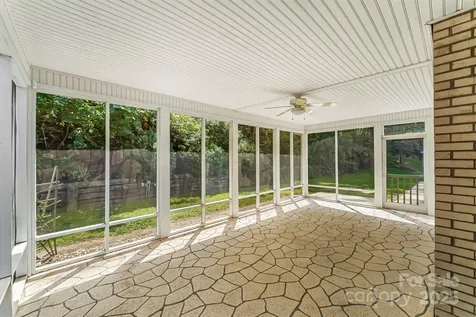 200 Woodland Drive Marion NC 28752