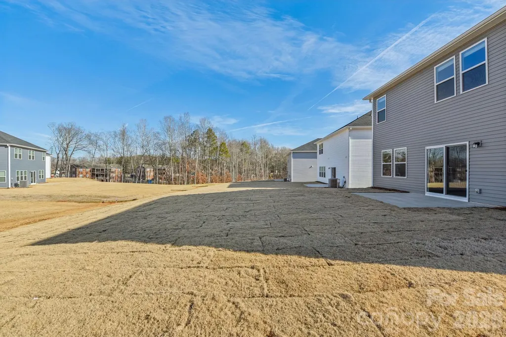 2111 Sunflower Circle Newton NC 28658