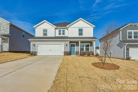 2111 Sunflower Circle Newton NC 28658