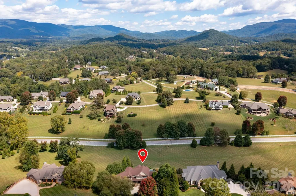 31 Bradford Vistas Drive Fletcher NC 28732