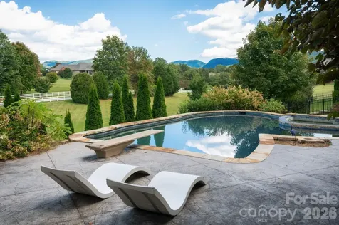 31 Bradford Vistas Drive Fletcher NC 28732