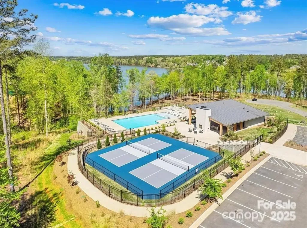 2169 Windom Peak Summit Connelly Springs NC 28612