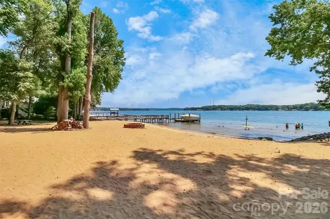 16 Woodvine Lane Clover SC 29710