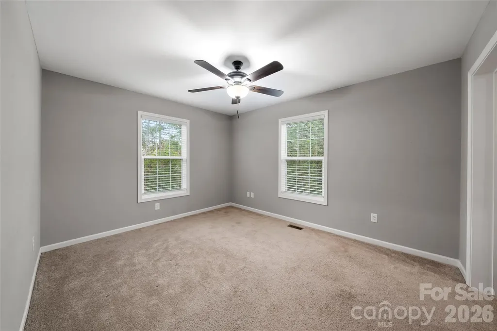 105 Bluebell Ridge Lane Weaverville NC 28787