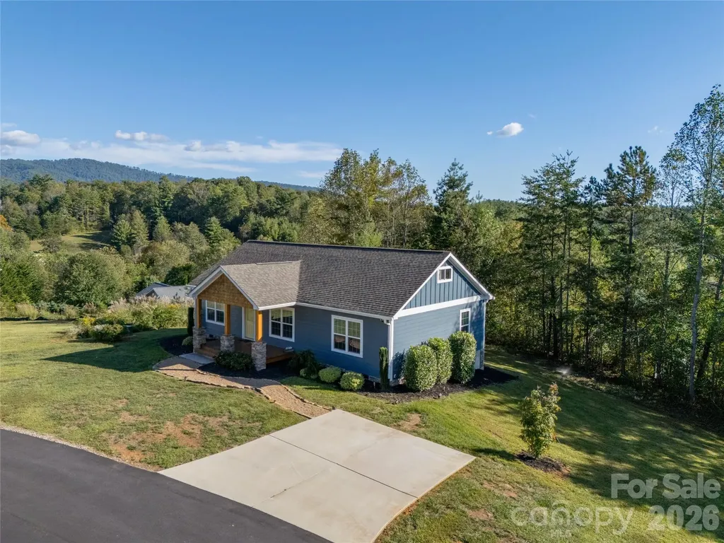 105 Bluebell Ridge Lane Weaverville NC 28787