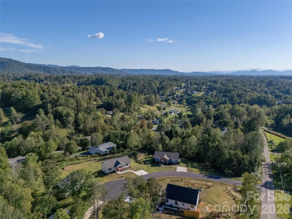 105 Bluebell Ridge Lane Weaverville NC 28787