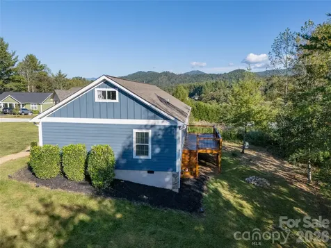 105 Bluebell Ridge Lane Weaverville NC 28787