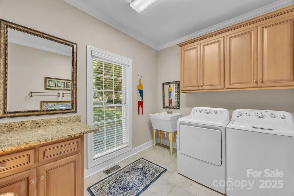 322 W Glenview Drive Salisbury NC 28147