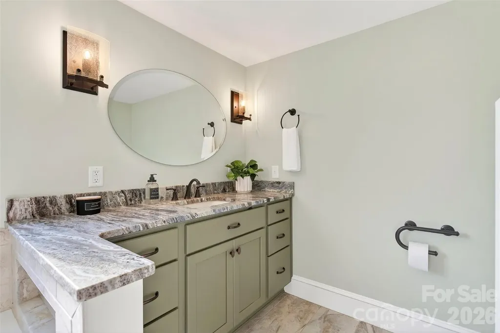 109 N Dougherty Street Black Mountain NC 28711