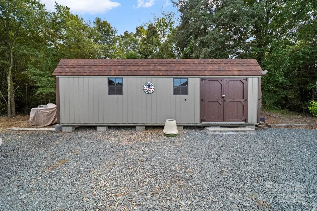 5702 Army Road Marshville NC 28103