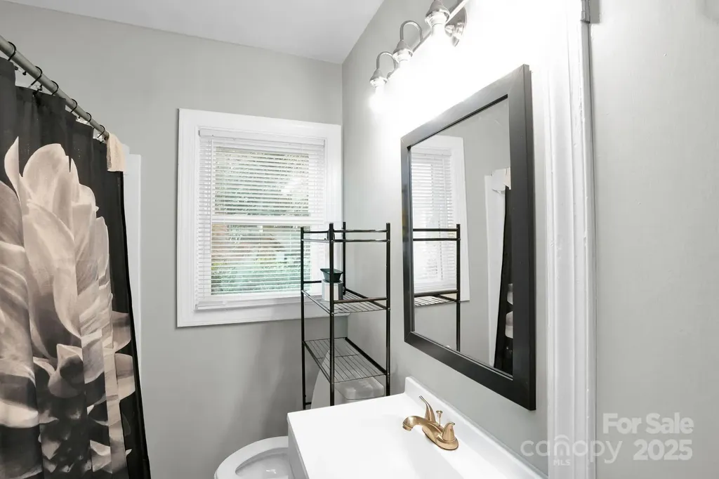 2701 Watson Drive Charlotte NC 28208