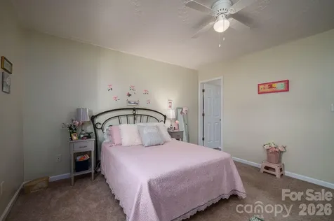 1371 Millrace Drive Conover NC 28613