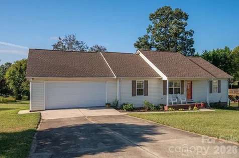 1371 Millrace Drive Conover NC 28613
