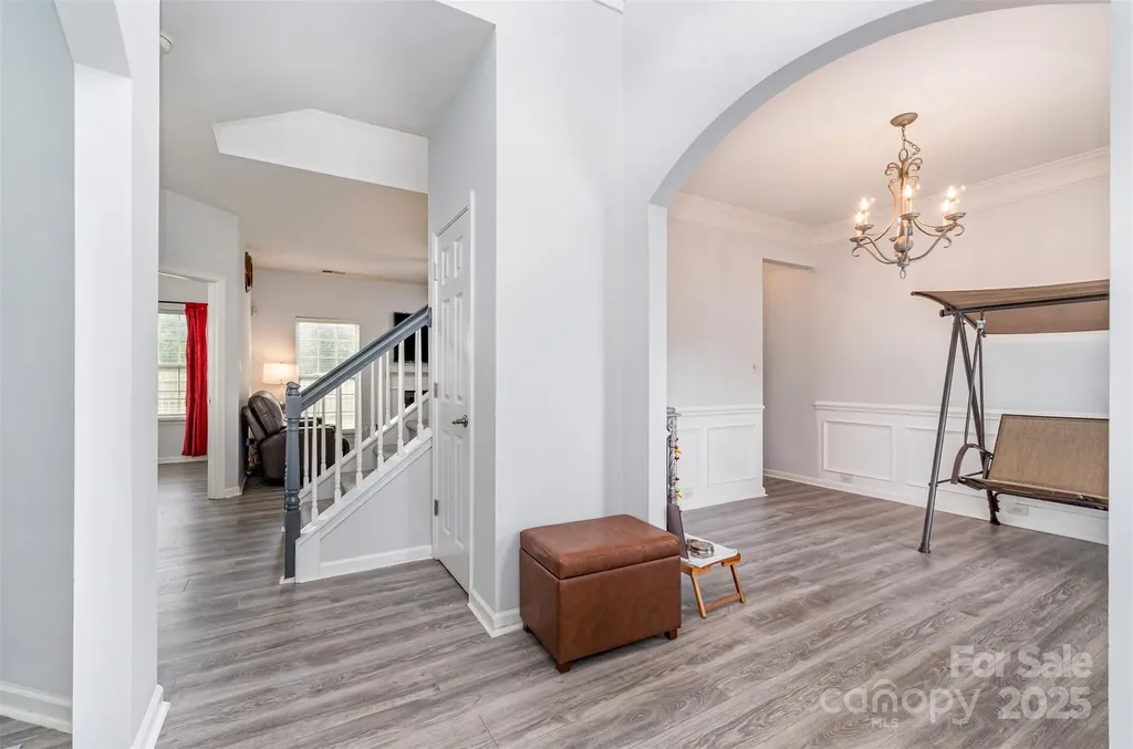 2823 Oakdale Pasture Drive Charlotte NC 28216