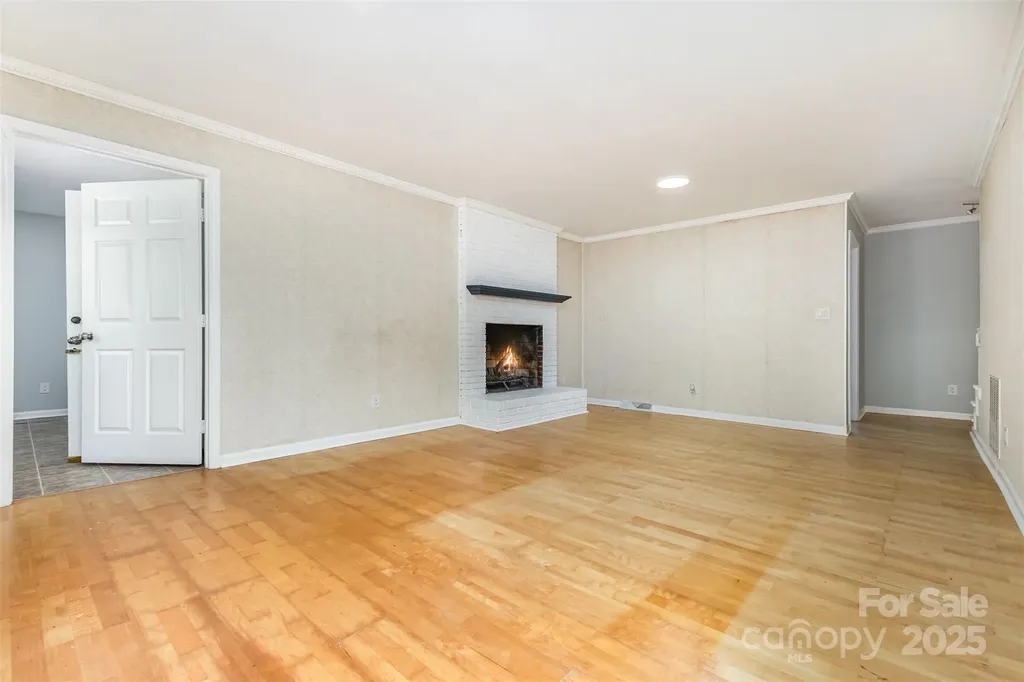 4529 Creemore Drive Charlotte NC 28213