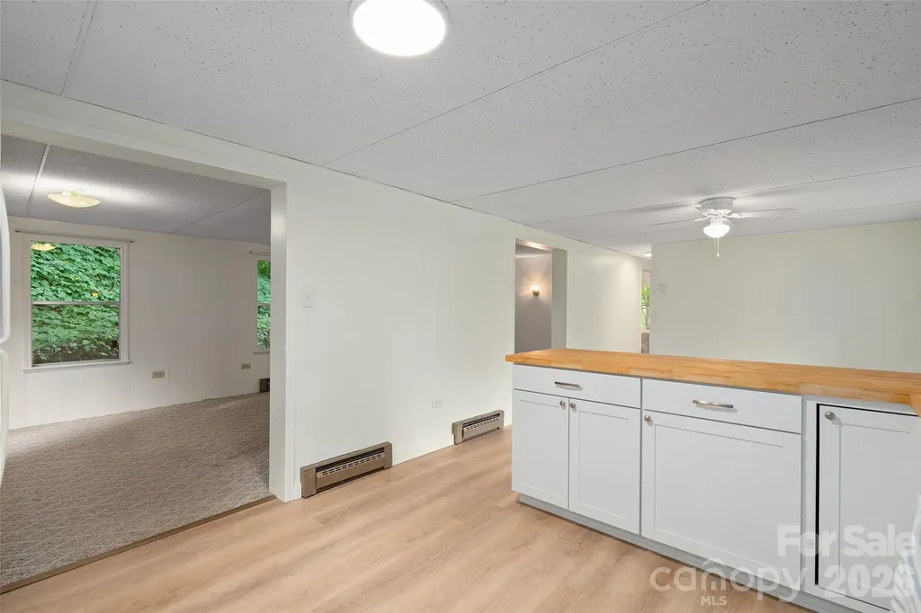67 Quartz Lane Balsam NC 28707