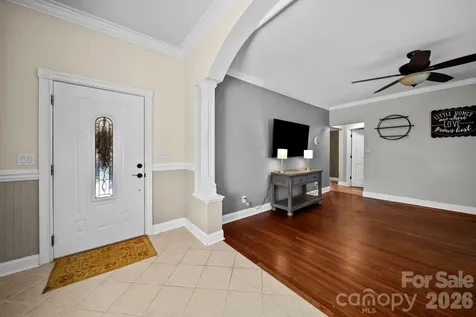 408 Woodlawn Avenue Cramerton NC 28032