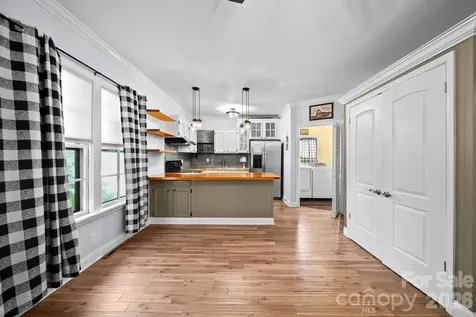 408 Woodlawn Avenue Cramerton NC 28032