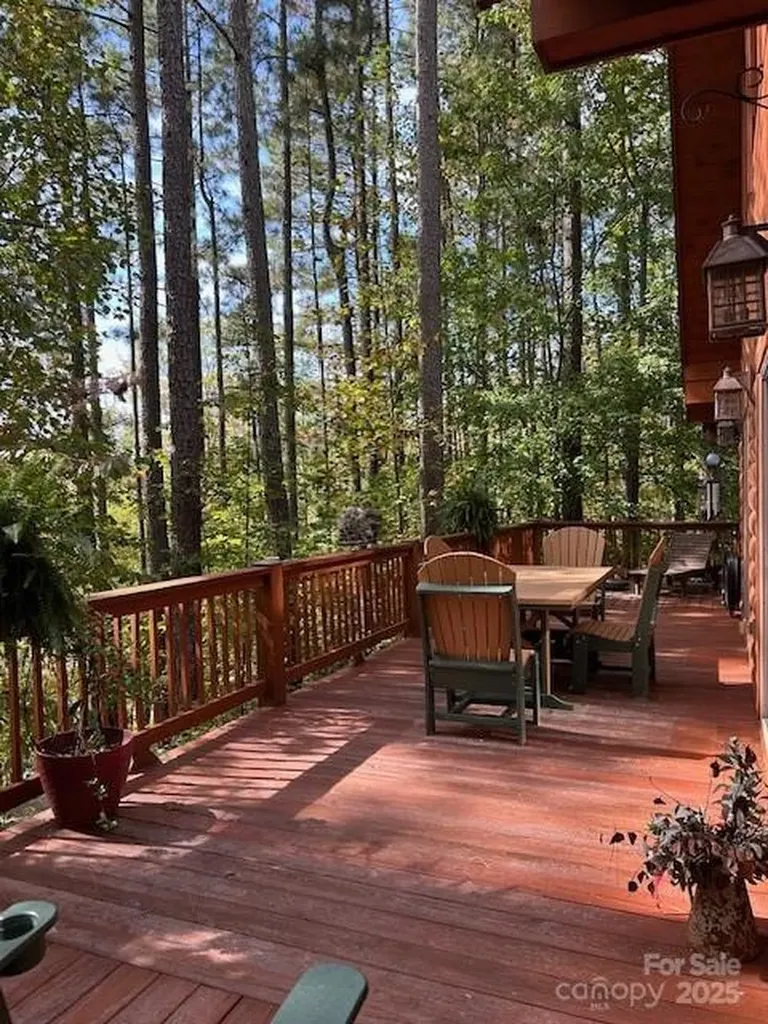 106 Lake Terrace Drive Nebo NC 28761