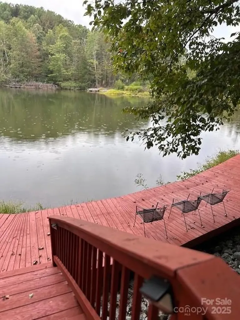 106 Lake Terrace Drive Nebo NC 28761