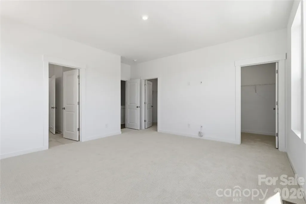 7029 Westrow Avenue Charlotte NC 28278