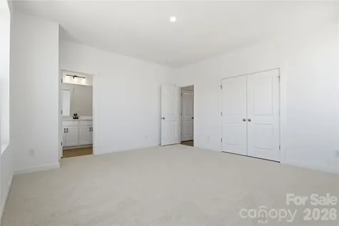 7029 Westrow Avenue Charlotte NC 28278