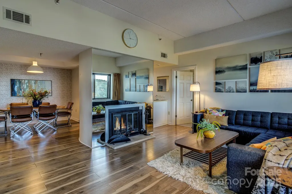 303 Sugar Top Drive Sugar Mountain NC 28604