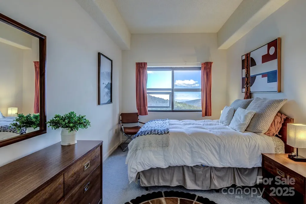 303 Sugar Top Drive Sugar Mountain NC 28604