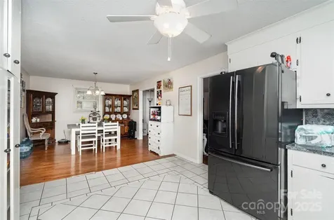 5609 Grace Chapel Road Hickory NC 28601