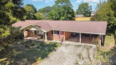 5609 Grace Chapel Road Hickory NC 28601