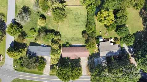 5609 Grace Chapel Road Hickory NC 28601