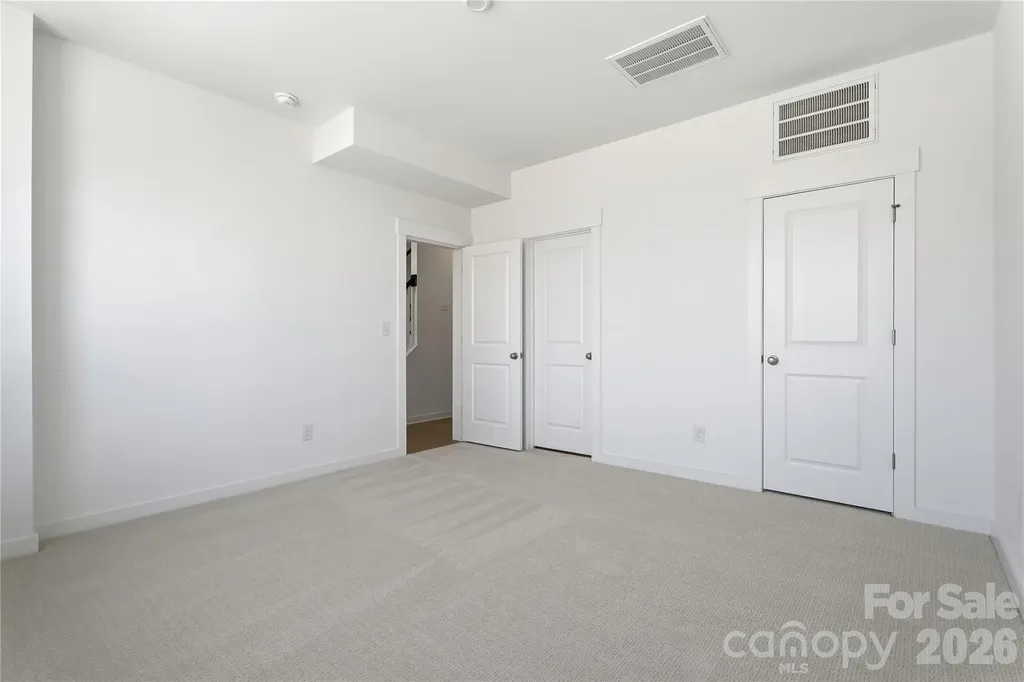 7013 Westrow Avenue Charlotte NC 28278