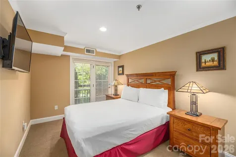 114 Bowling Park Road Asheville NC 28803