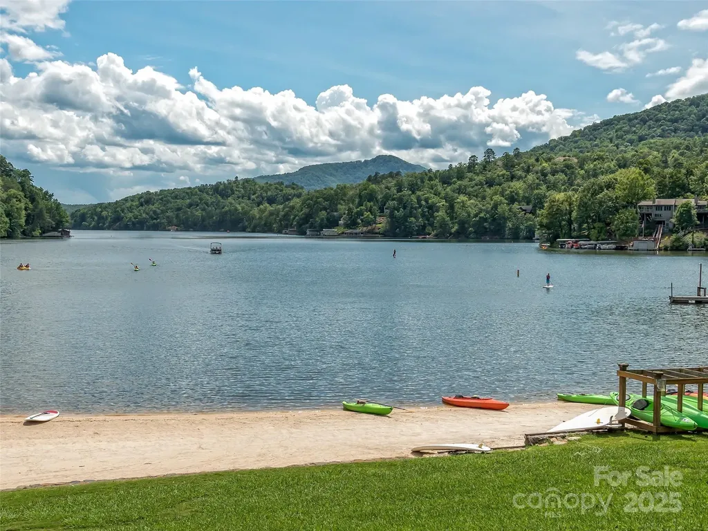 110 Lakewood Drive Lake Lure NC 28746