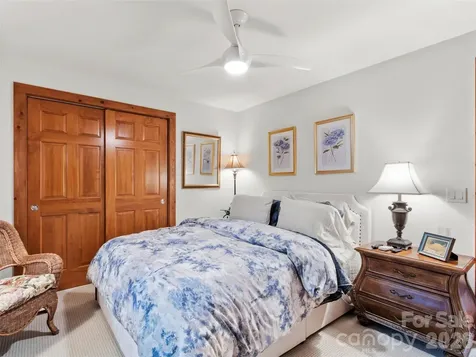 430 Rhododendron Lane Burnsville NC 28714