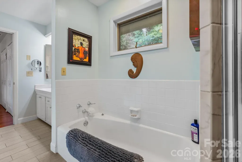 975 Country Club Drive Maggie Valley NC 28751