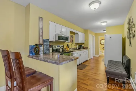 975 Country Club Drive Maggie Valley NC 28751