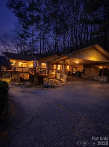 975 Country Club Drive Maggie Valley NC 28751