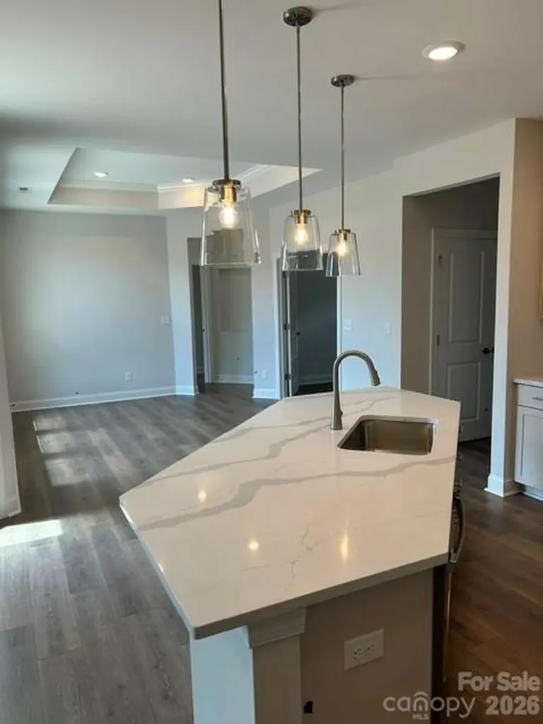 3048 Five Creek Road Charlotte NC 28213