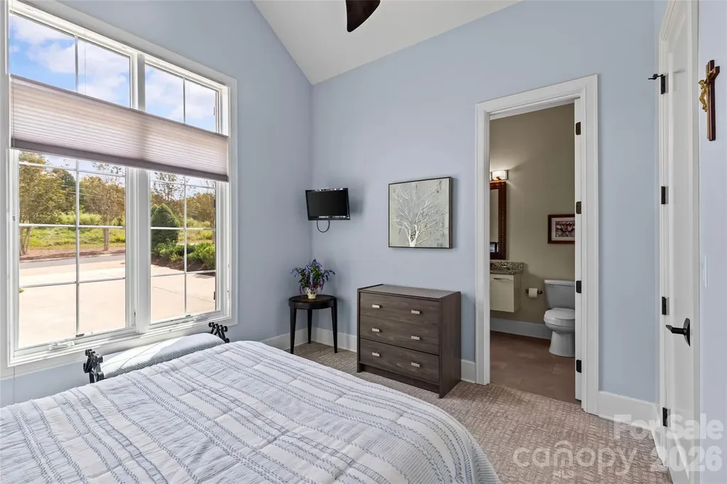 6032 Headlands Court Belmont NC 28012