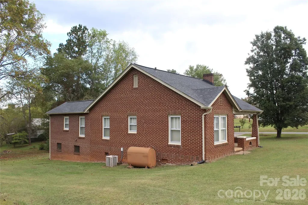 1720 Bumgarner Drive Morganton NC 28655
