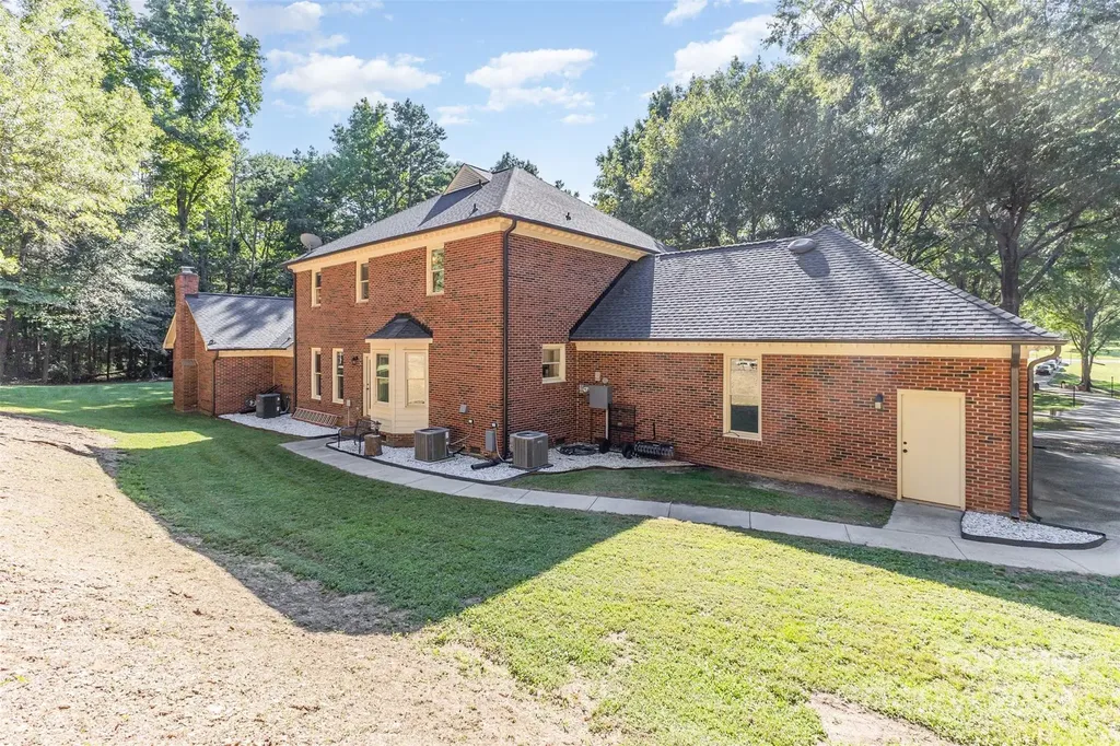 15655 Highway 601 Highway Midland NC 28107